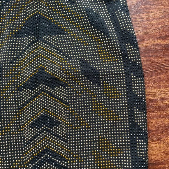 Romeo + Juliet New Year's Eve black miniskirt with metallic beading - Picture 3 of 6